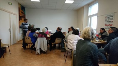 6. Repas partagé et présentation des mouvements