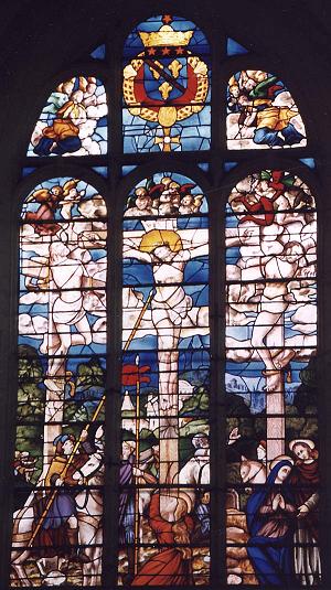 Eglise de Guerchy - vitrail de la crucifixion
