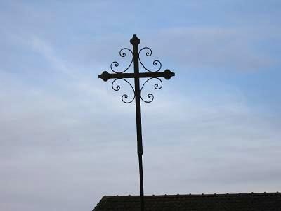 Croix du cimetière de Villemer