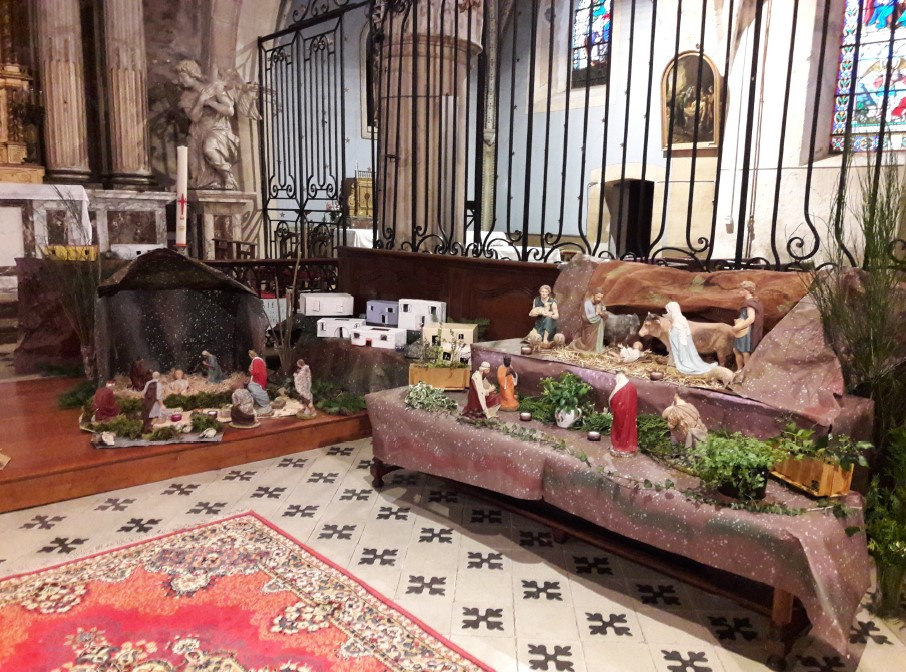 Sentier des crèches.jpg