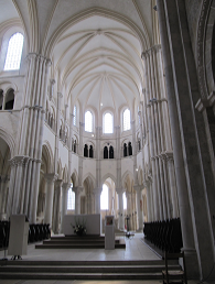 Basilique de Vézelay 3.png