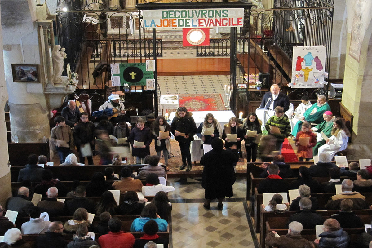 Messe de Confirmation 2017 à Sergines - 4.jpg