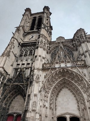extérieur de la cathédrale avant la visite