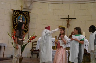 Spectacle Louveteaux et Jeannettes 1