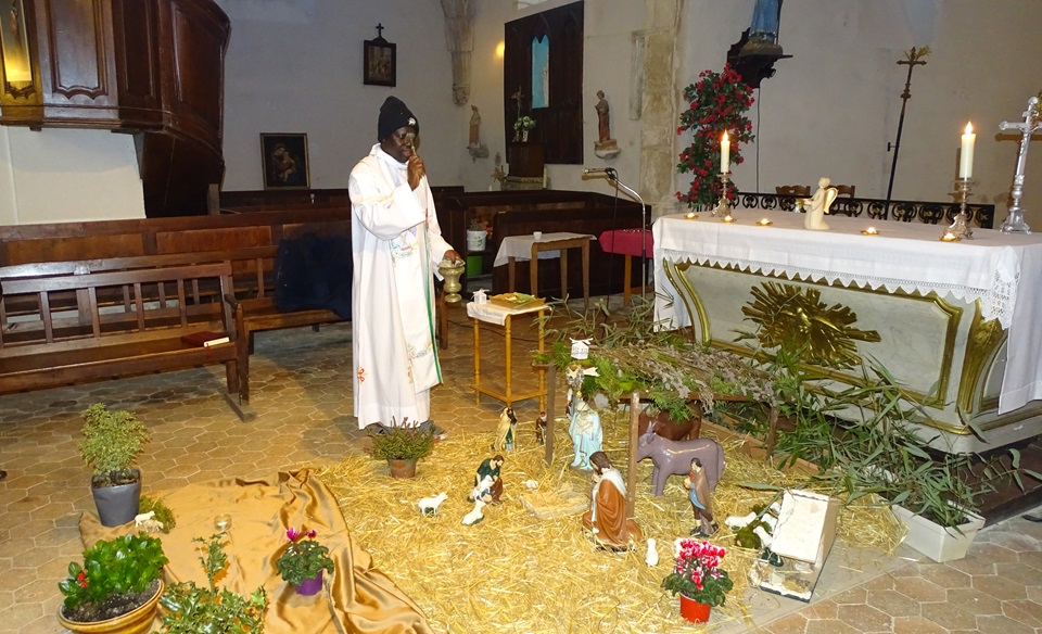 crèche Fontaine décembre 2023 3