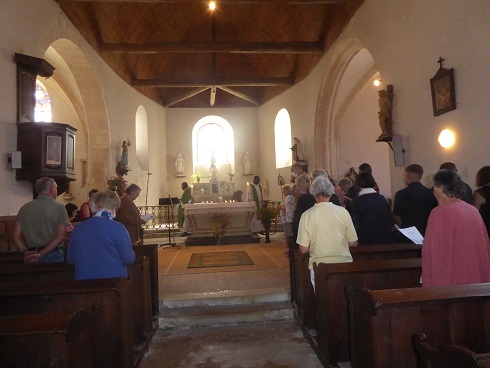église St Jean Baptiste de Fontaine la Gaillarde 31 juillet 22