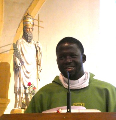 St Clément   Messe du 2022 10 23 13 (L. Valois) Benoît