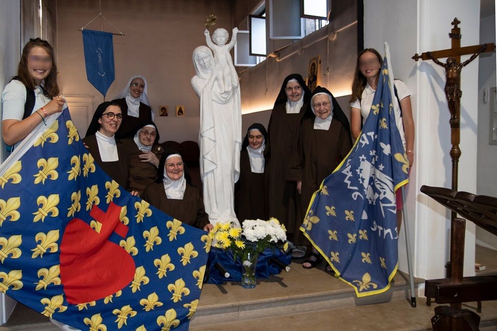 29   Villeneuve à Sens   (39) censored