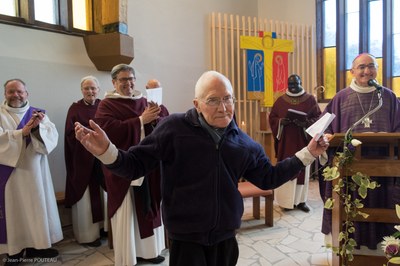 Frère Yves de la Pierre qui Vire créateur de l'oeuvre d'art