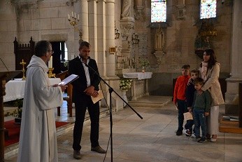 2023-05-Messe à Ancy-accueil Benjamin- (11).jpg