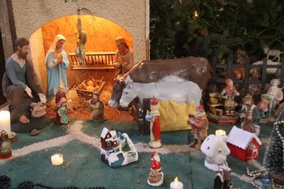 2022-crèches à Carisey- (18).JPG