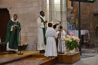 2023-07-Visite paroisses Paron et St Clément- (13).jpg