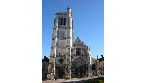 03-Tonnerre-Notre Dame-Paysage.jpg